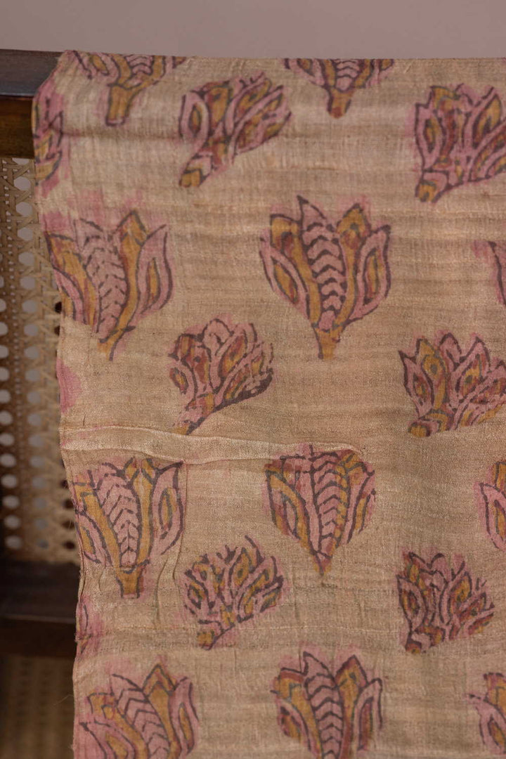 Tussar Silk Fabric - Matkatus