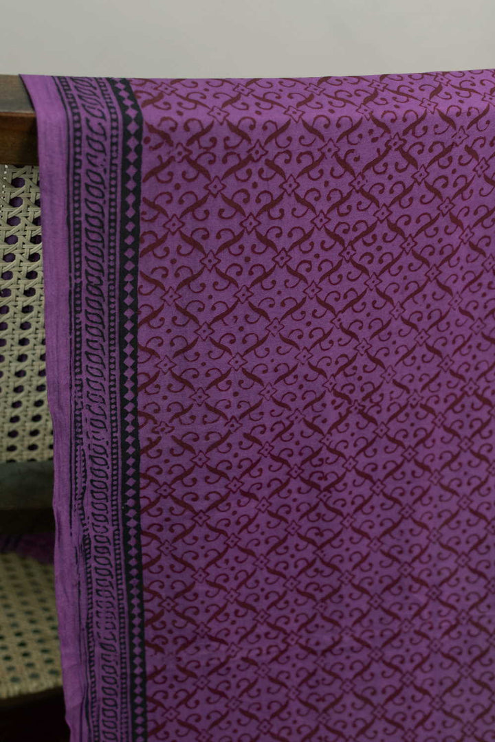 Intricate Patterns Bagh Cotton Fabric - 0.5m