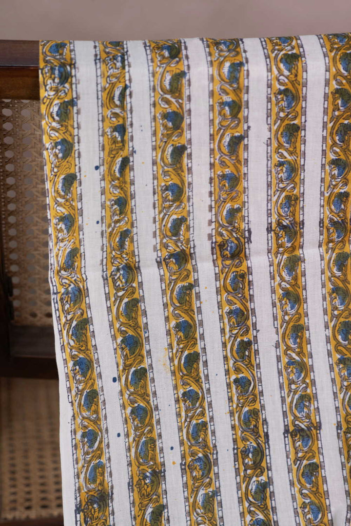 Mul Mul Sanganeri Fabric - Matkatus