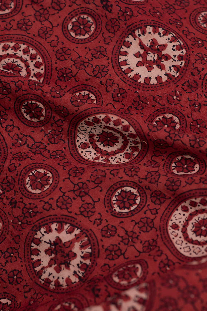 Block Printed Fabric - Matkatus 