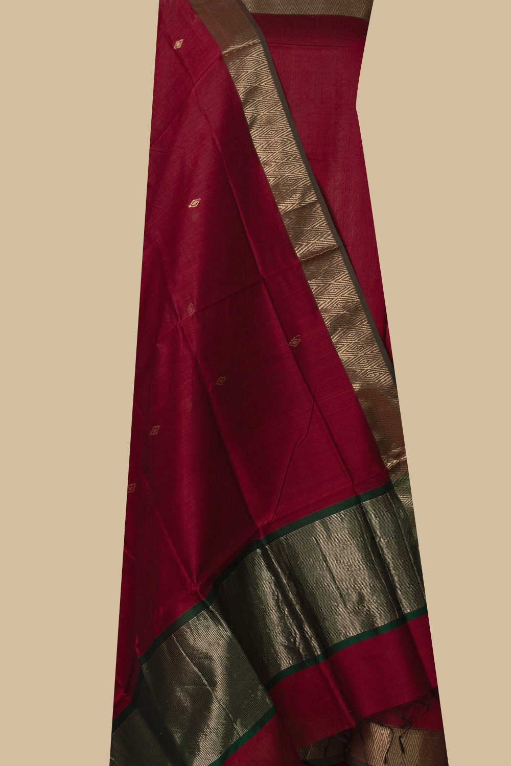 Top and Dupatta - Matkatus