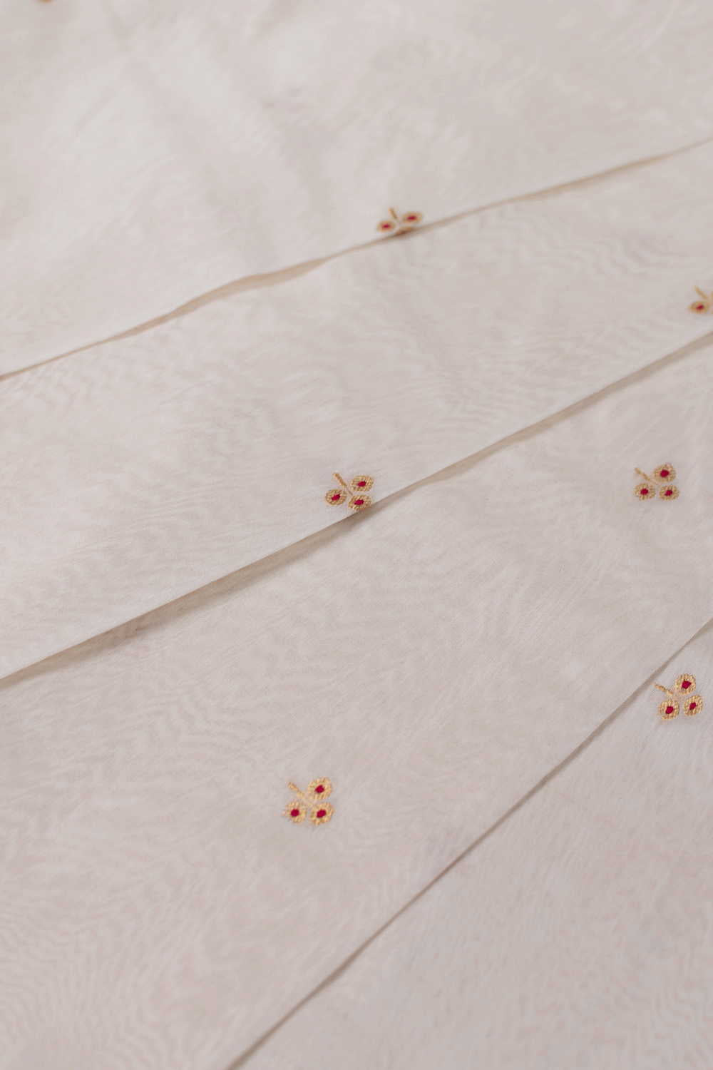 Chanderi Silk Cotton Fabrics - Matkatus