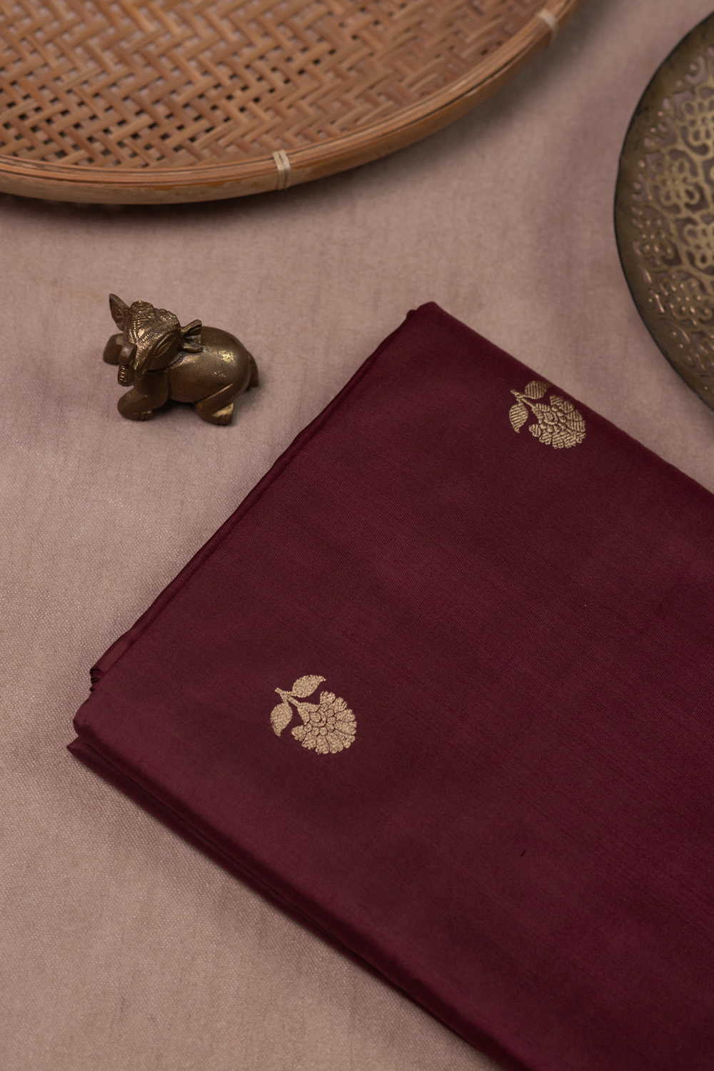 Silk Fabric - Matkatus 