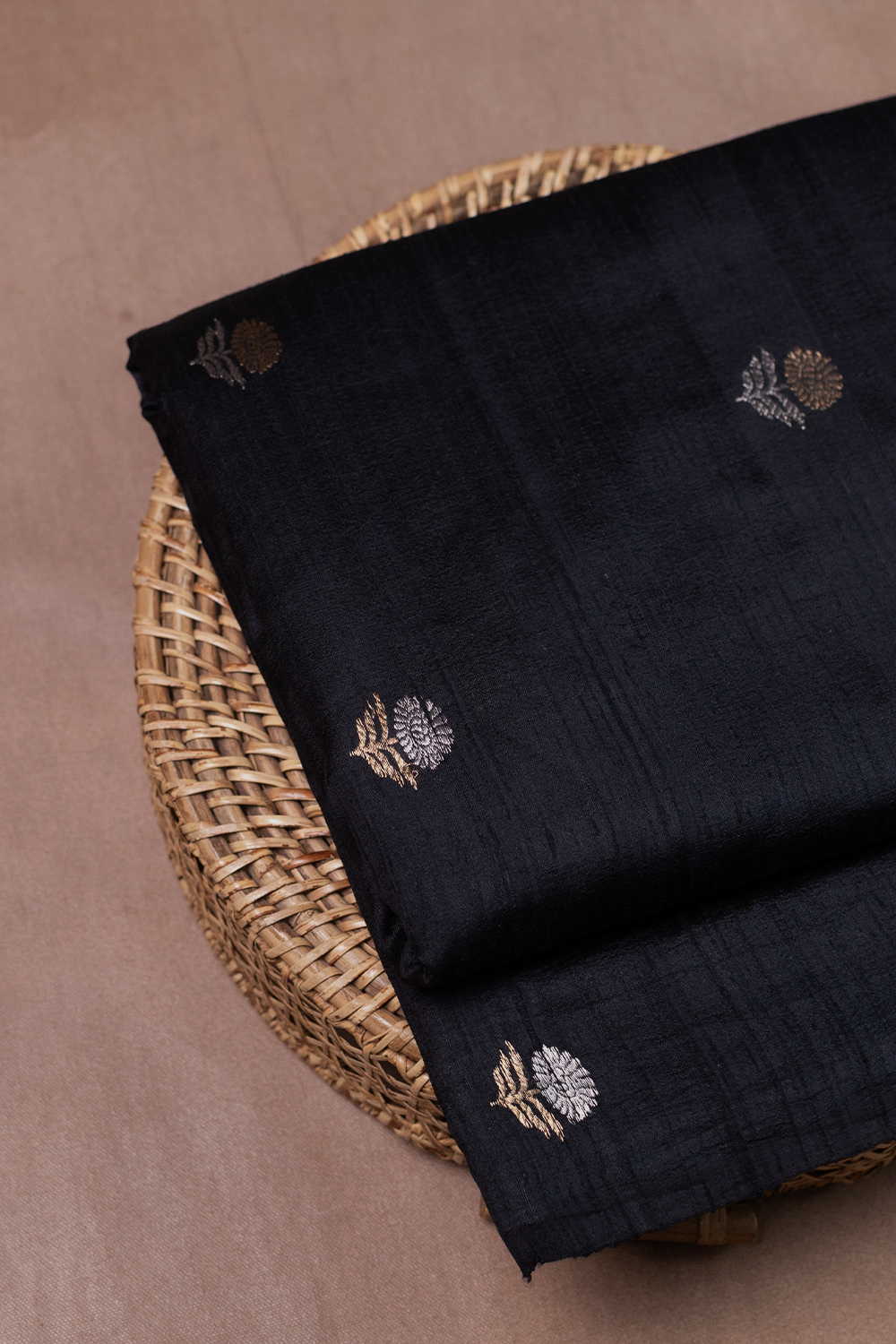 Banarasi Fabric - Matkatus 