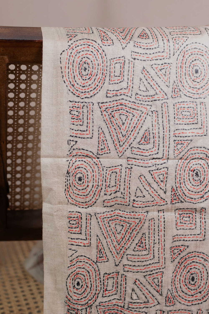 Tussar Fabric-Matkatus 