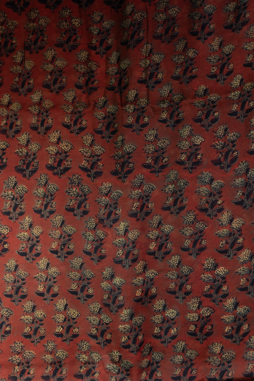 Silk Fabrics - Matkatus