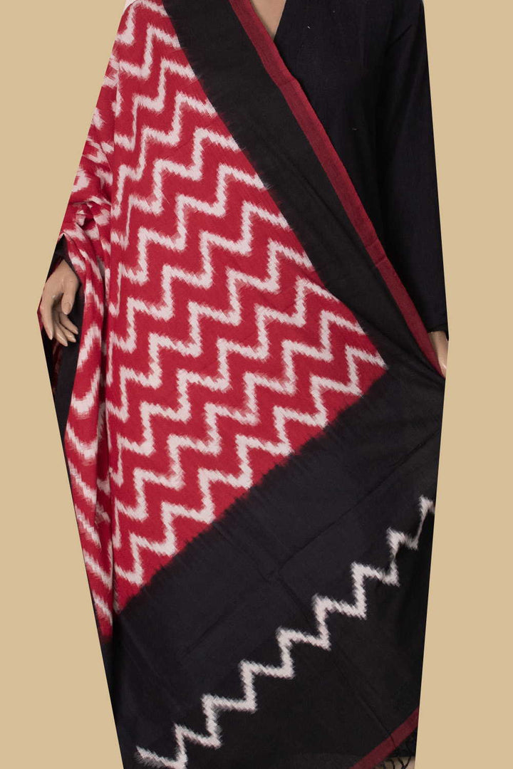 Ikat Cotton Dupatta - Matkatus