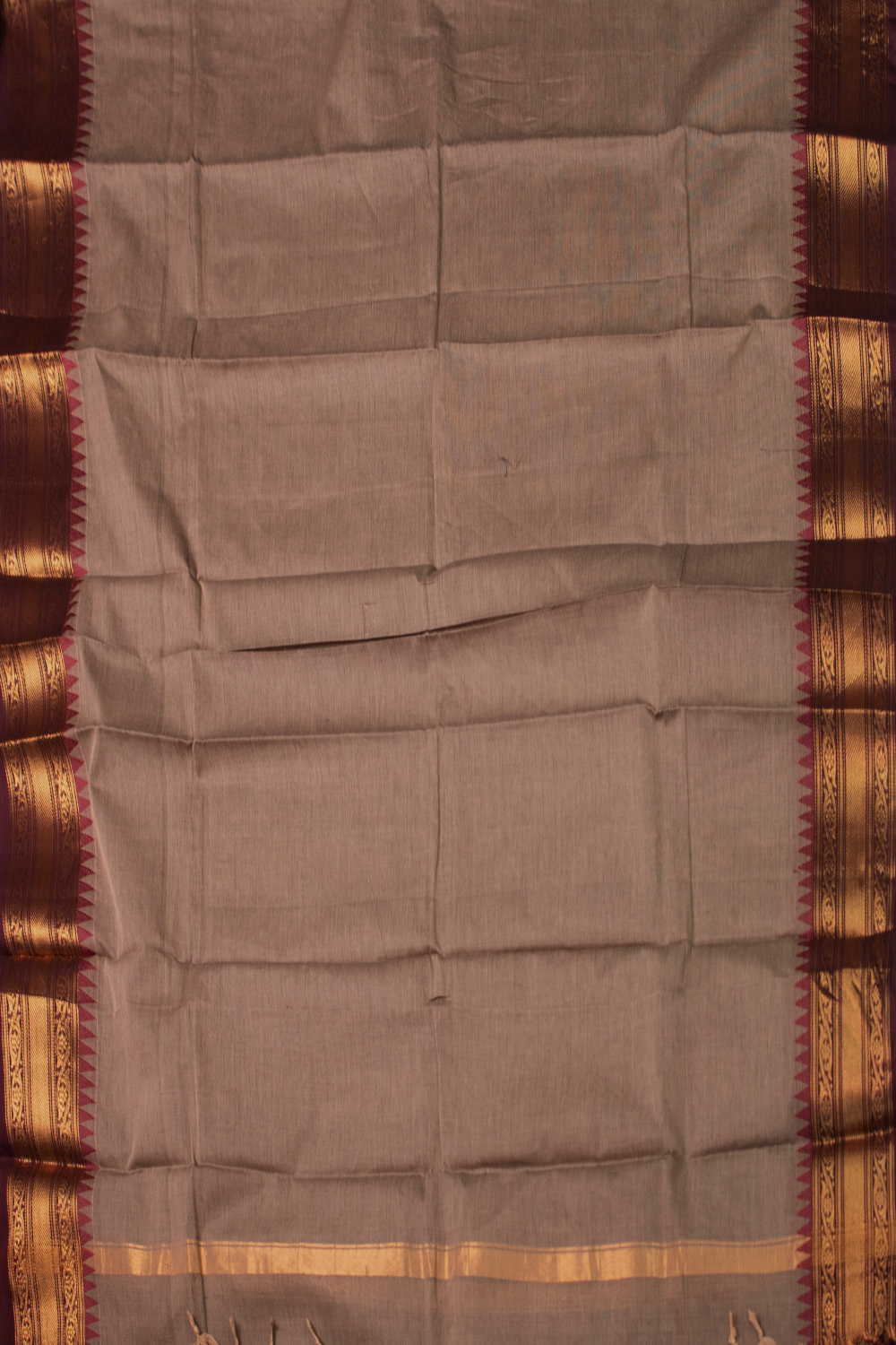 Traditional Dupatta - Matkatus