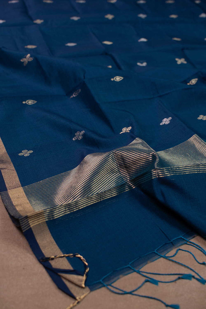 Dupattas - Matkatus