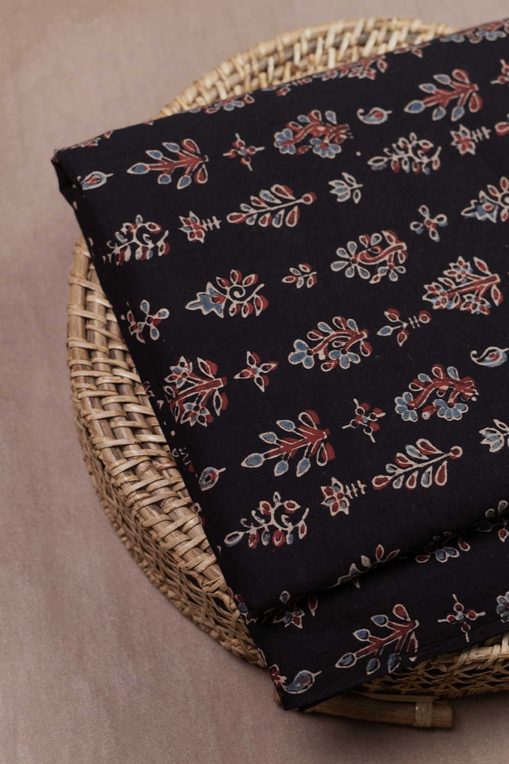 Ajrak Fabrics - Matkatus 