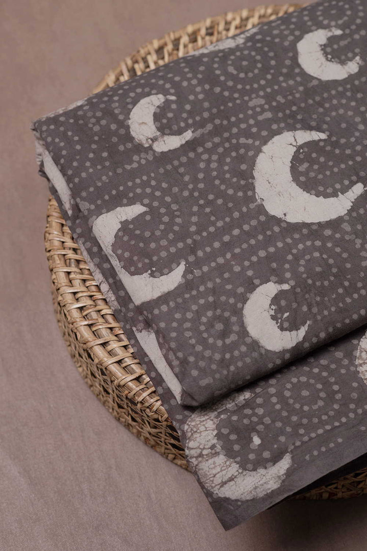 Block Printed Fabric - Matkatus 