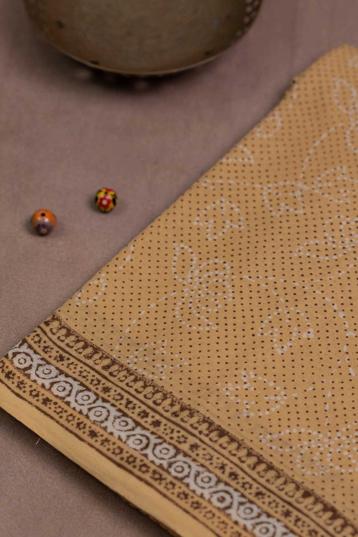 Mul Mul Cotton Saree - Matkatus 