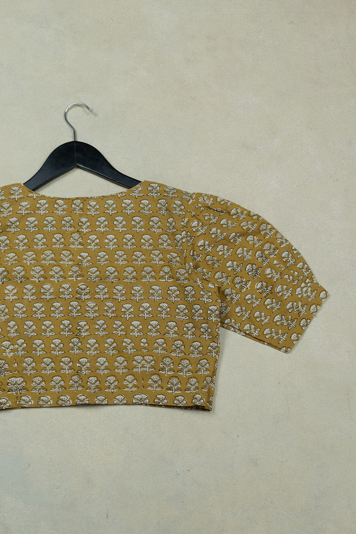 Desingner Blouse - Matkatus