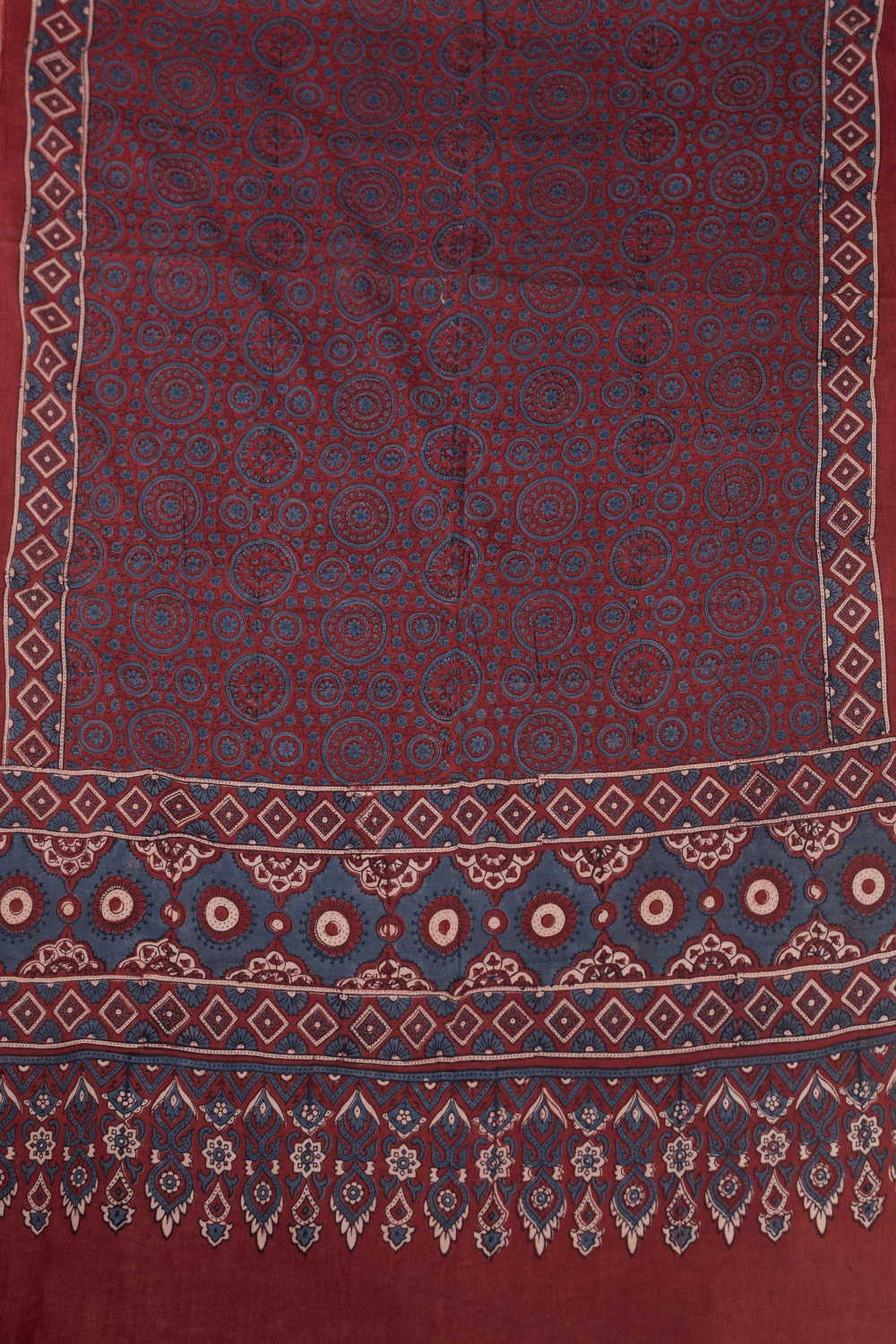 Ajrak Print Dupatta - Matkatus 