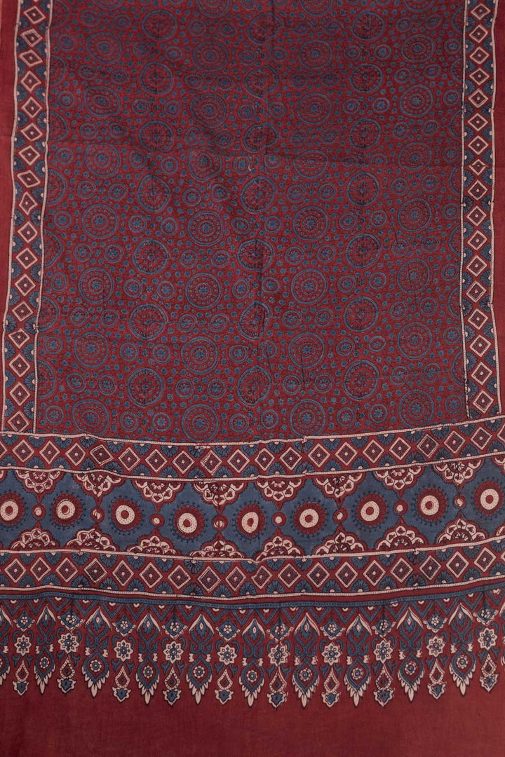 Ajrak Print Dupatta - Matkatus 