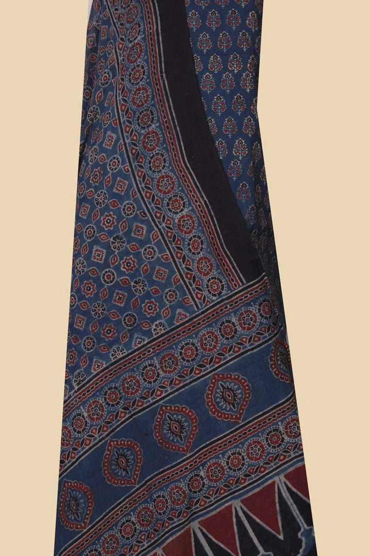 Top and Dupatta - Matkatus 