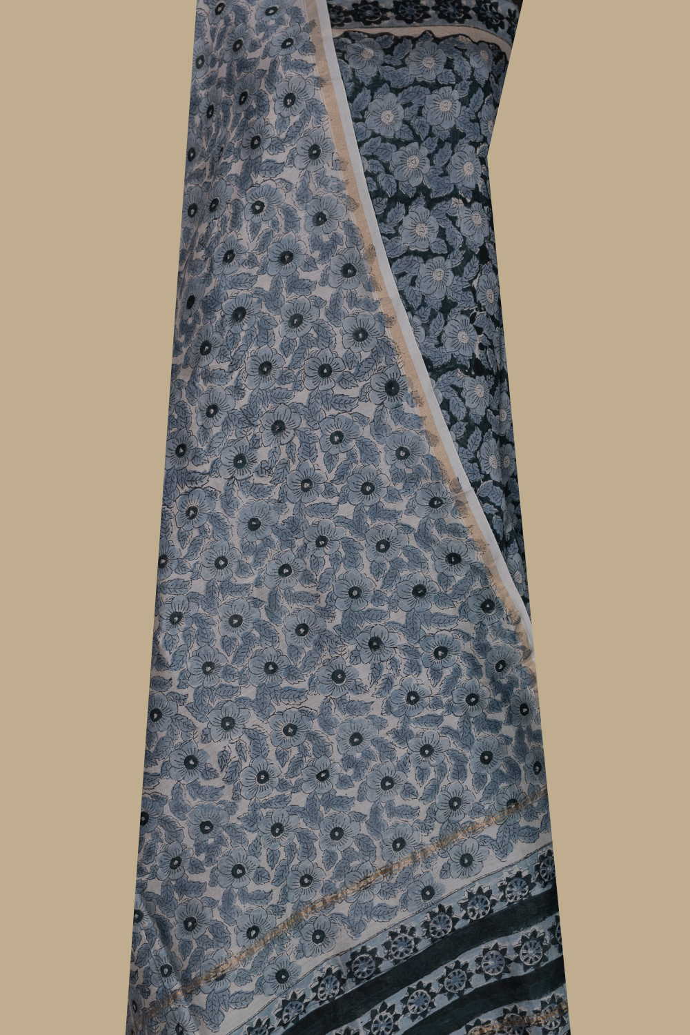 Full Suit - Matkatus