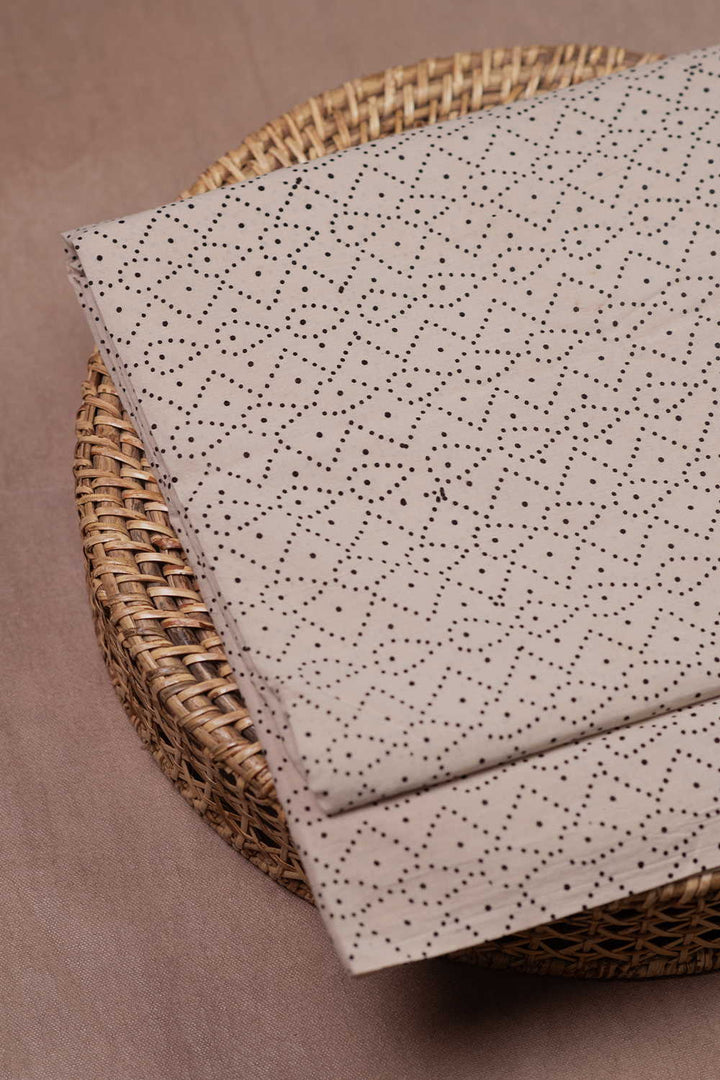 Ajrak Fabric - Matkatus 