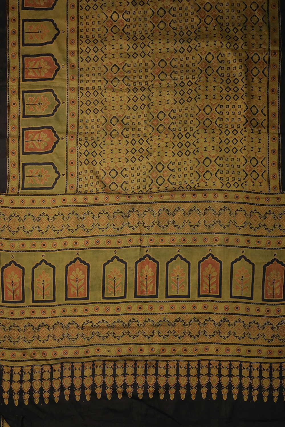 Ajrak Silk Saree - Matkatus 