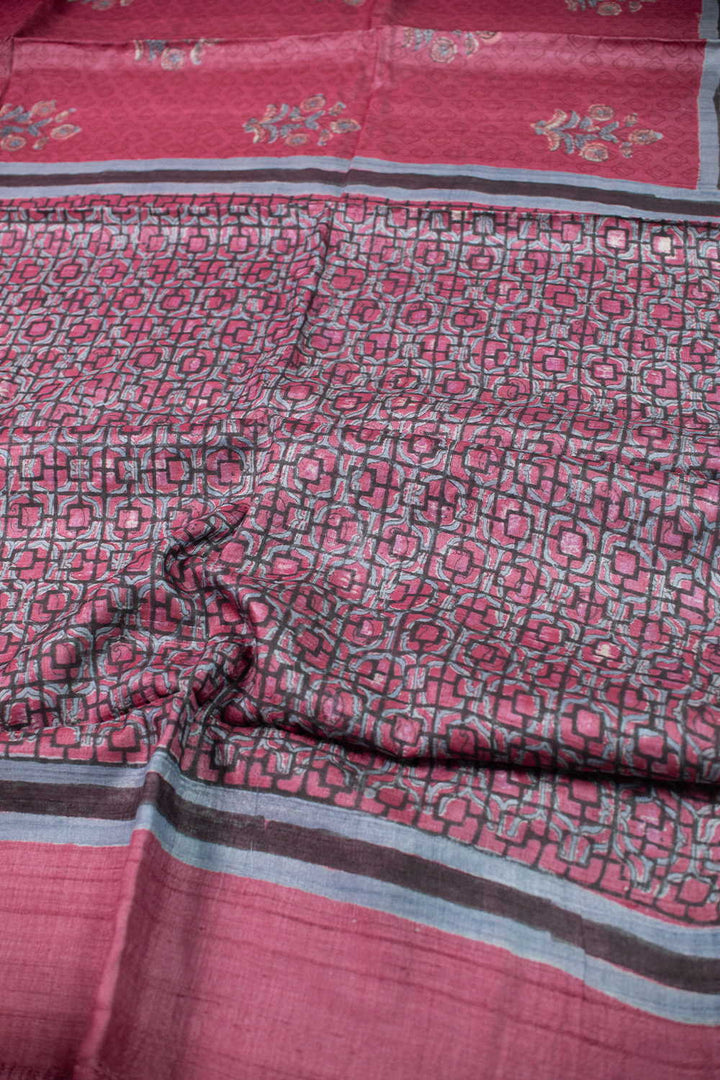 Sarees - Matkatus 
