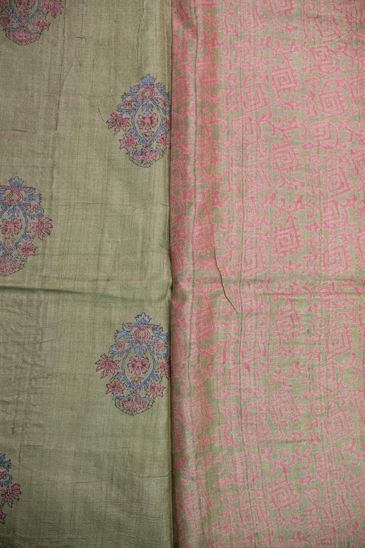 Sarees - Matkatus 