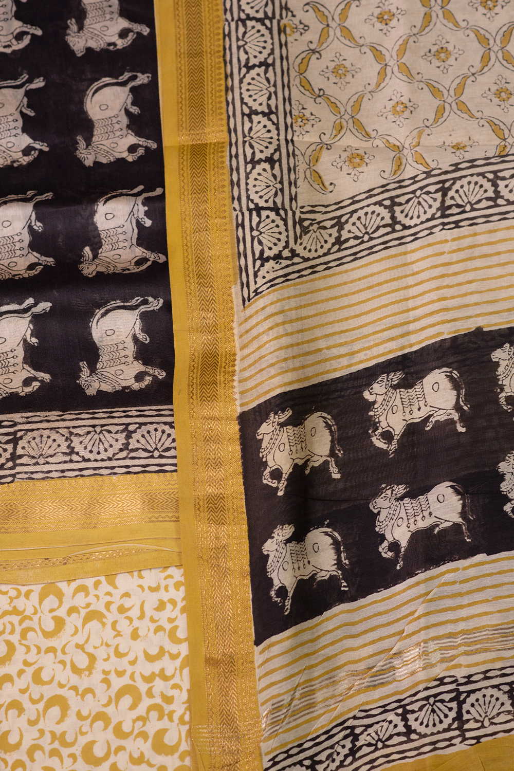 Rider’s Heritage Maheshwari Silk Cotton Suit