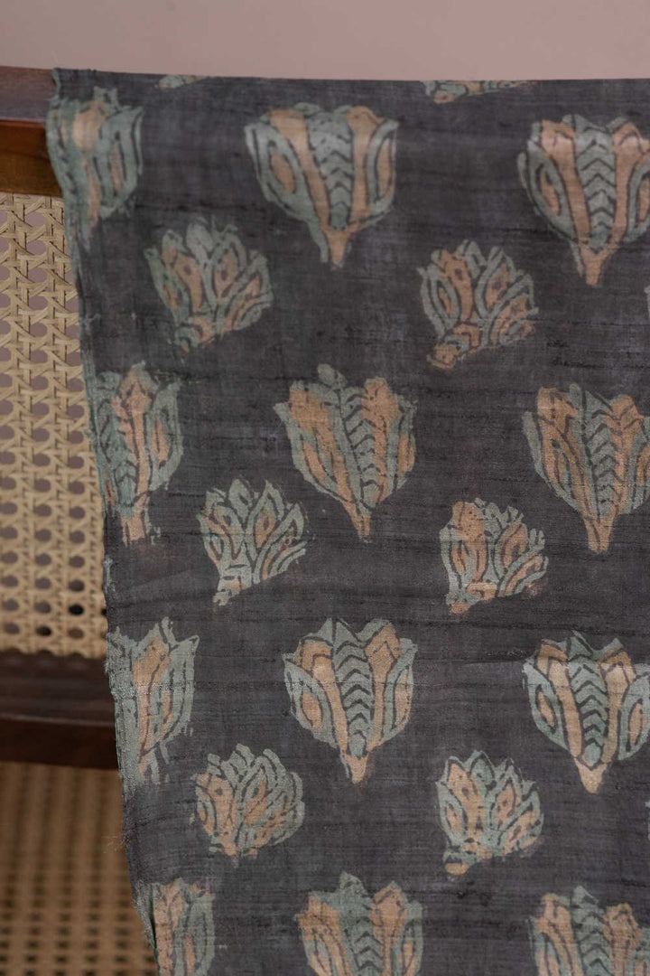 Tussar Silk Fabric - Matkatus