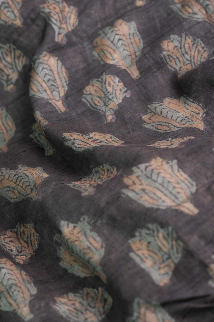 Block Printed Tussar Fabric - Matkatus 