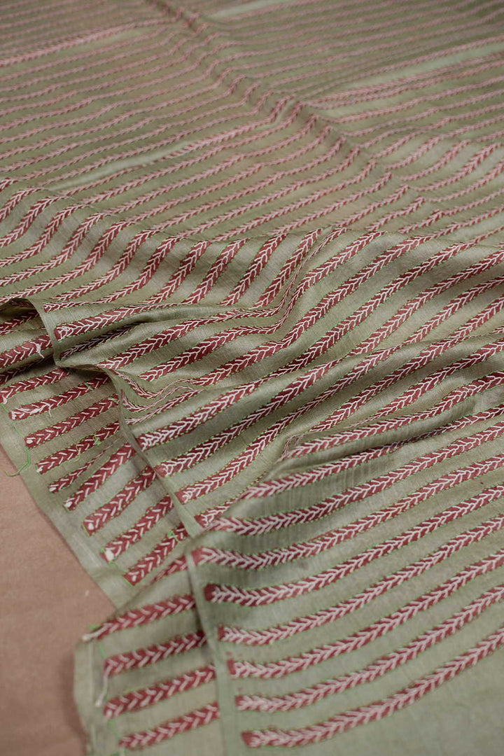 Tussar Silk Dupatta - Matkatus 