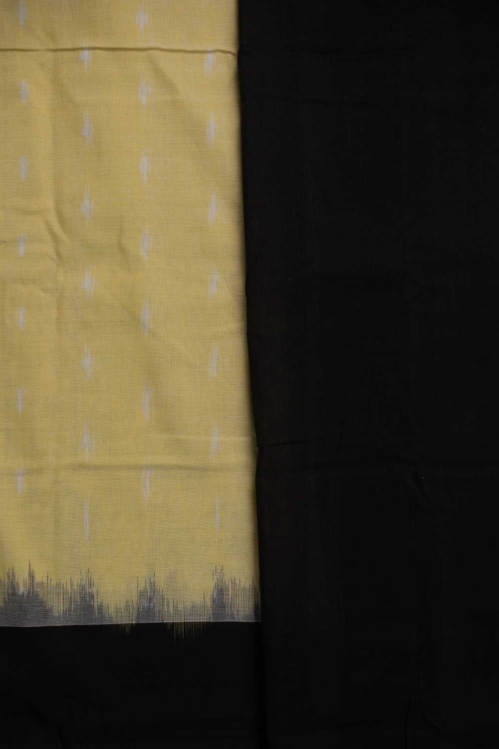 Ikat Saree - Matkatus 