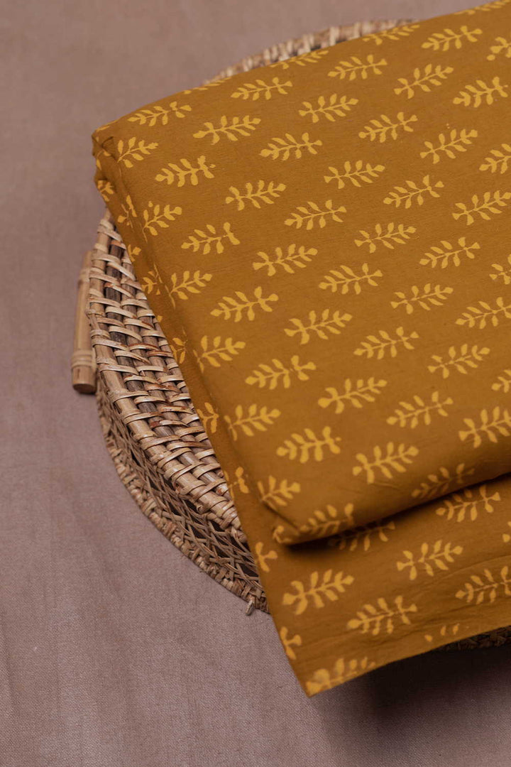 Block Printed Fabric - Matkatus 