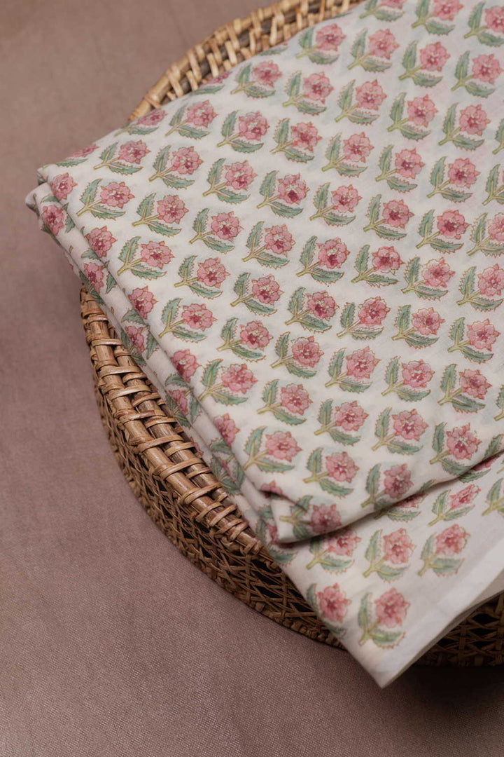 Cotton Fabric - Matkatus 
