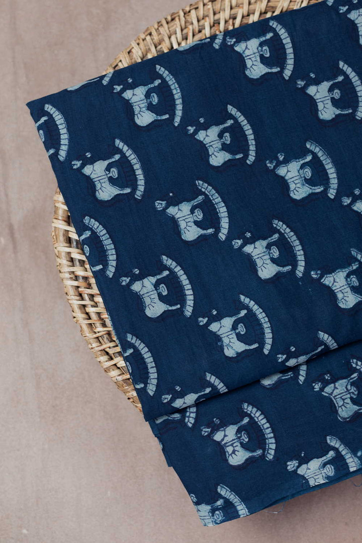 Indigo Fabrics-Matkatus 