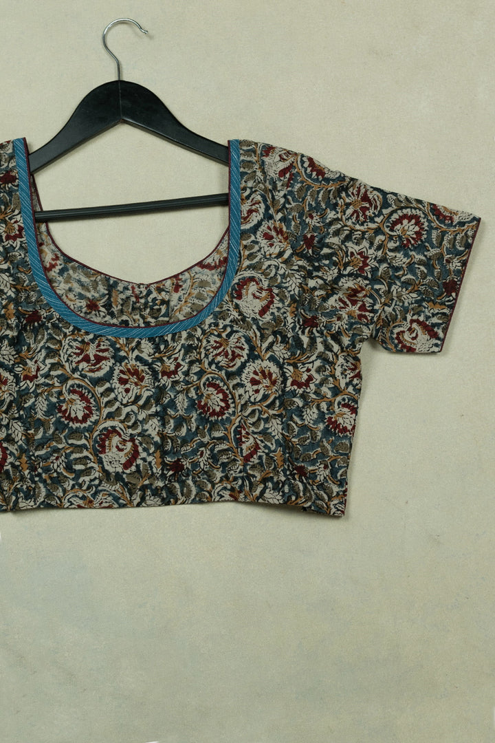 Handcrafted Blouse - Matkatus