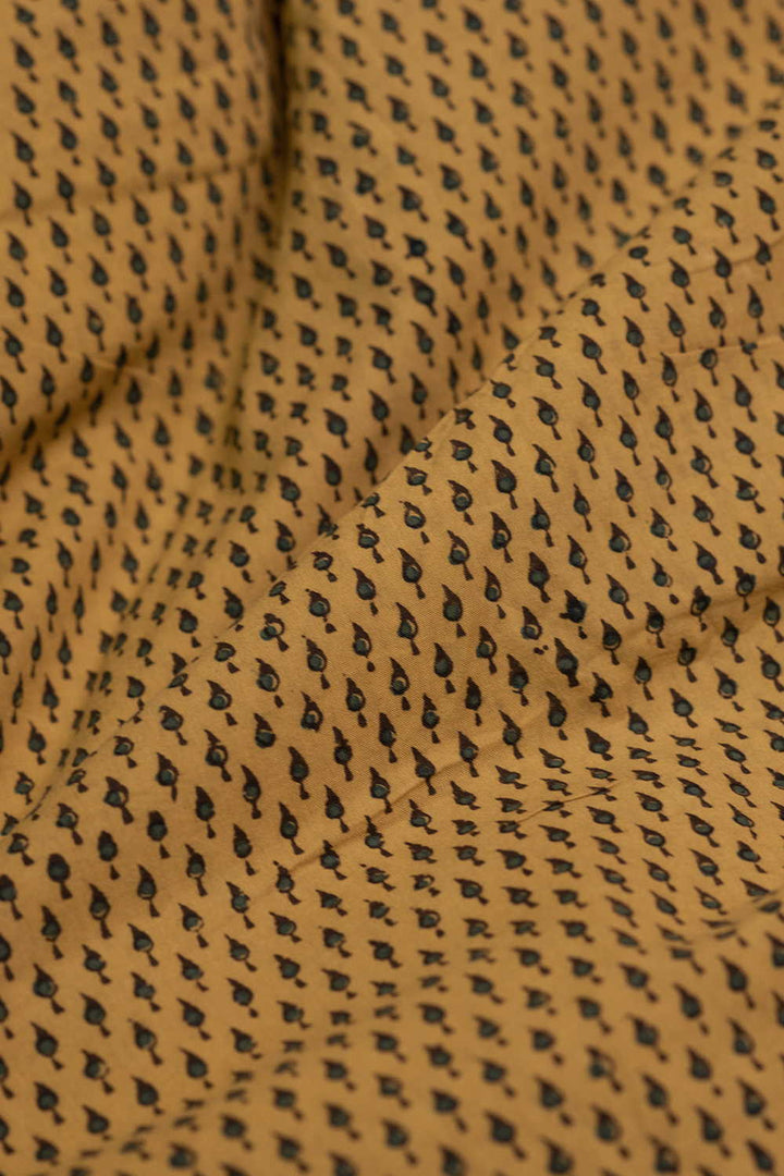 Ajrak Fabric - Matkatus 