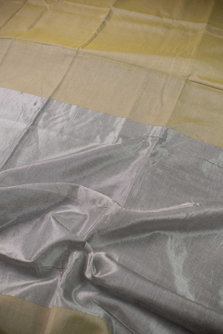 Sarees - Matkatus 