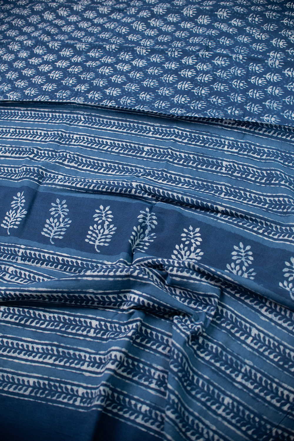 Buttas on Indigo Dabu Mul Cotton saree