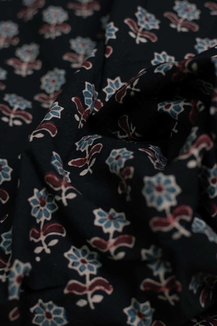 Ajrak Fabric - Matkatus 