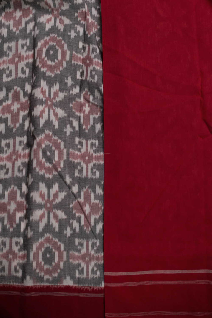 Ikat Saree - Matkatus 