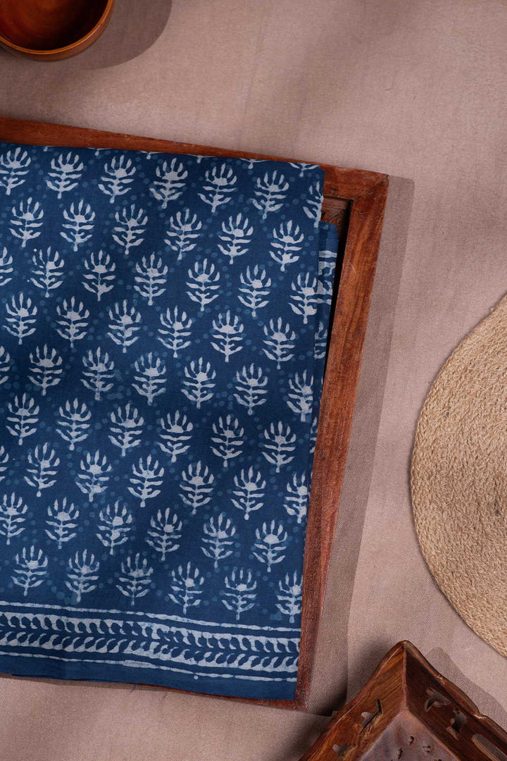 Buttas on Indigo Dabu Mul Cotton saree