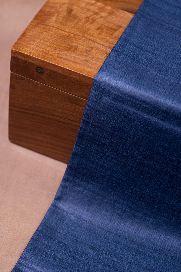 Silk Fabric - Matkatus 