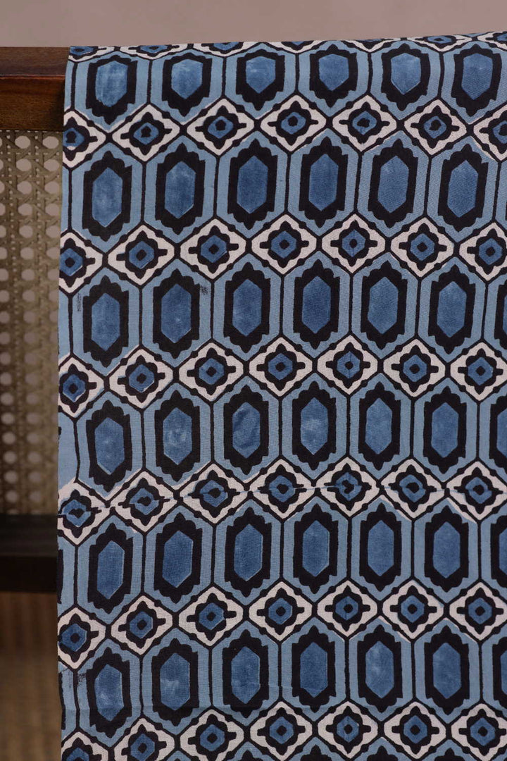 Block Printed Fabric - Matkatus 