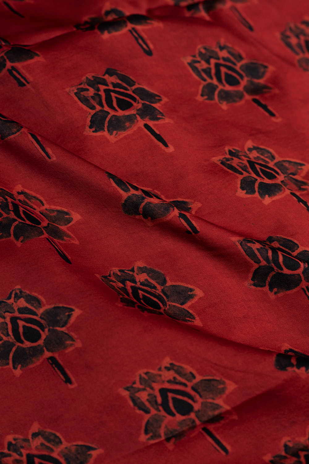 Silk Fabrics - Matkatus 