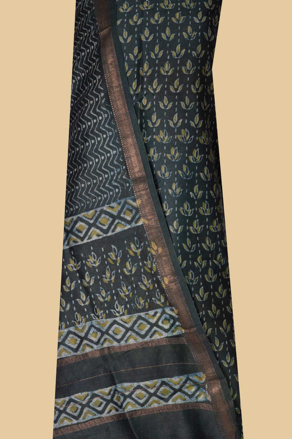 Floral Pattern Maheshwari Silk Cotton Suit
