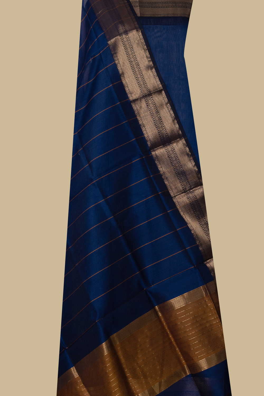 Top and Dupatta - Matkatus