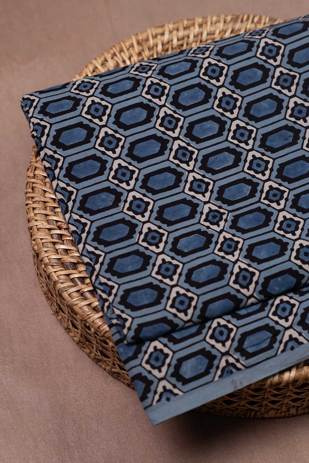 Ajrak Fabric - Matkatus 
