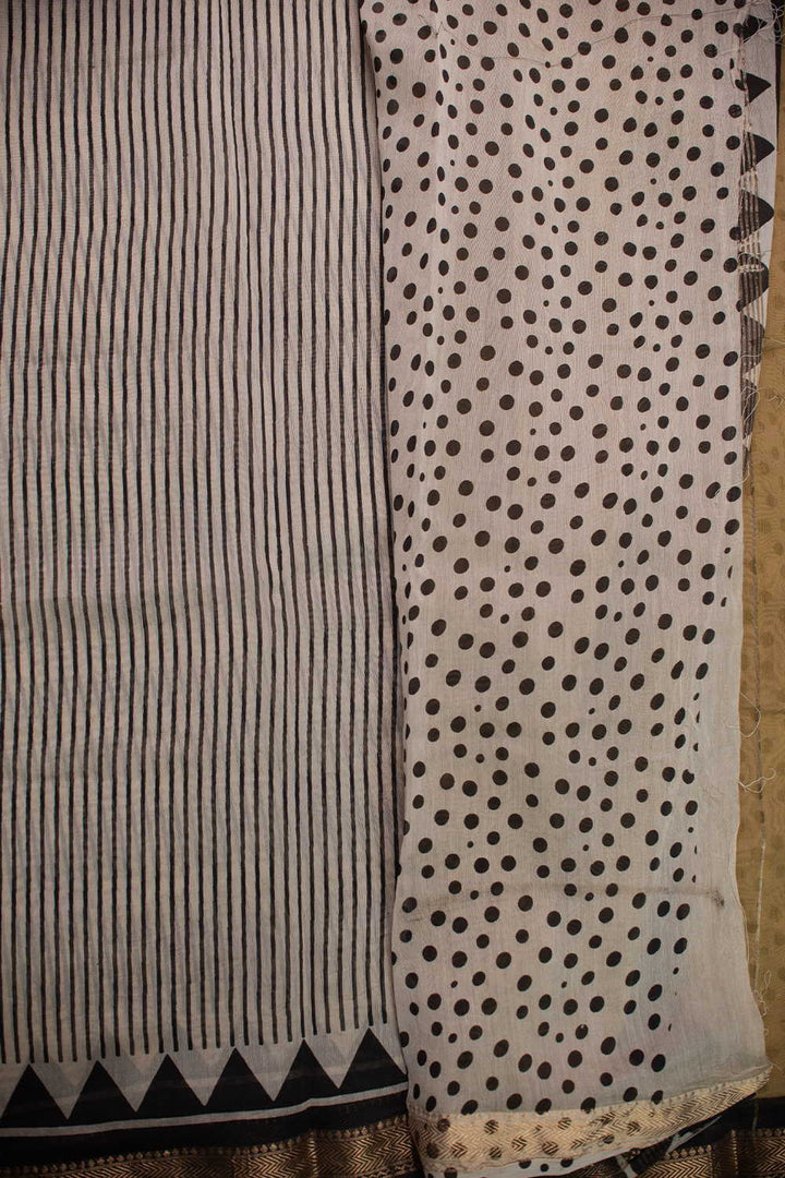 Sarees - Matkatus 