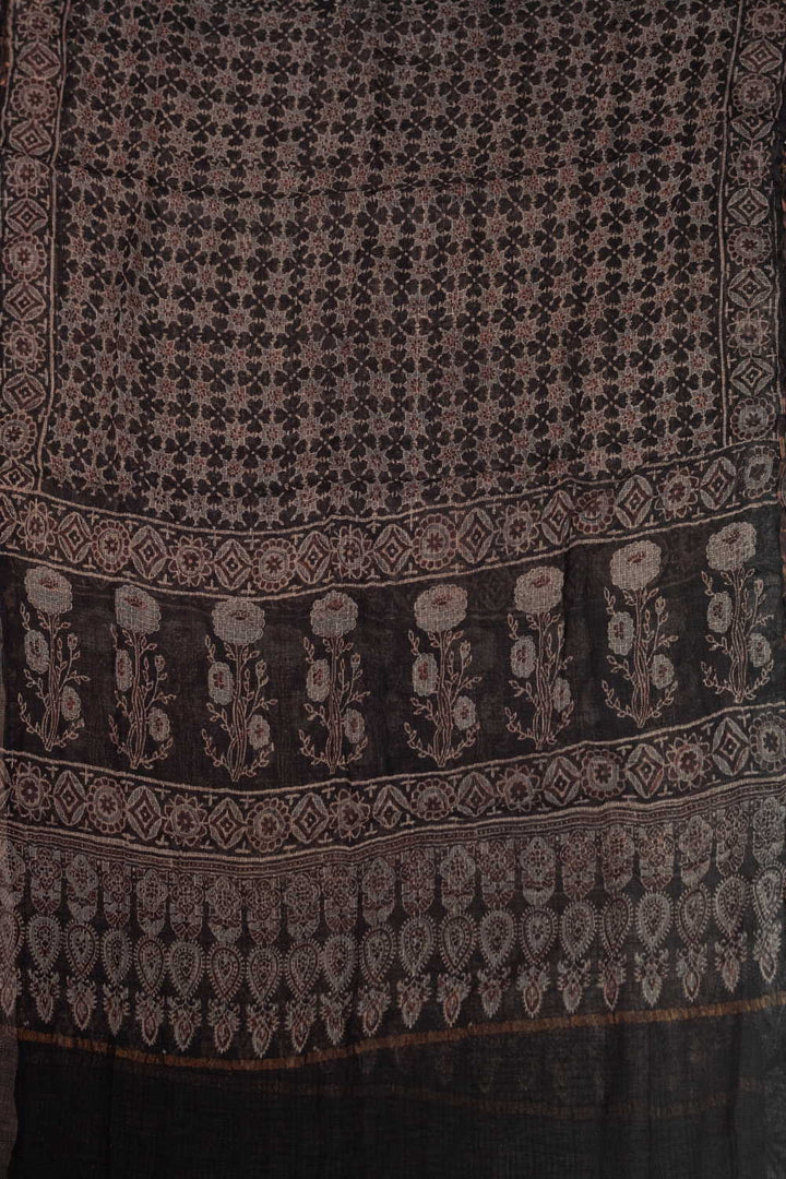 Ajrak Print Dupatta - Matkatus 