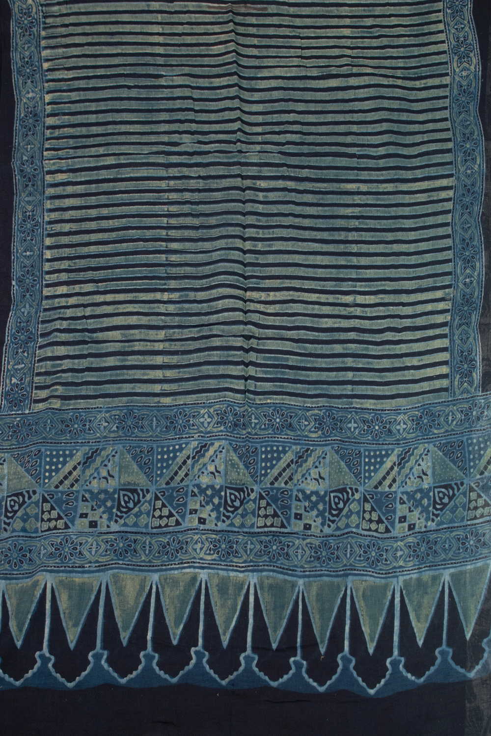 Ajrak Cotton Dupatta - Matkatus 