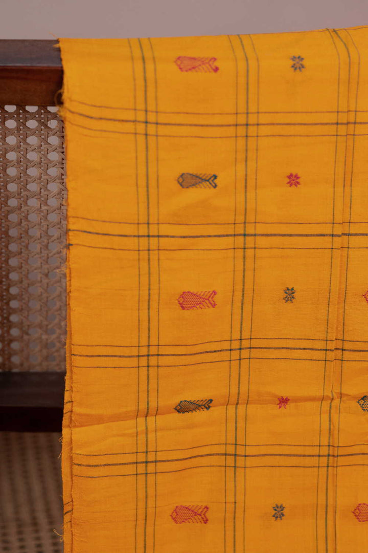 Ikat Fabric - Matkatus 